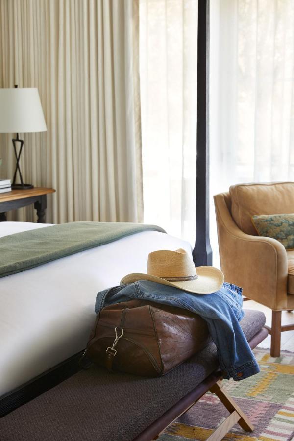 The Inn At Mattei'S Tavern, Auberge Resorts Collection 洛斯奥利沃斯 外观 照片